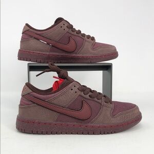 Nike SB Dunk Low PRM Burgundy Crush FN0619-600 Mens Sneakers - Size 5